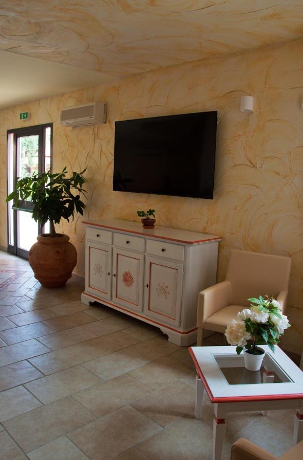 Hotel Trinita Dei Corsari Torre dei Corsari Luaran gambar