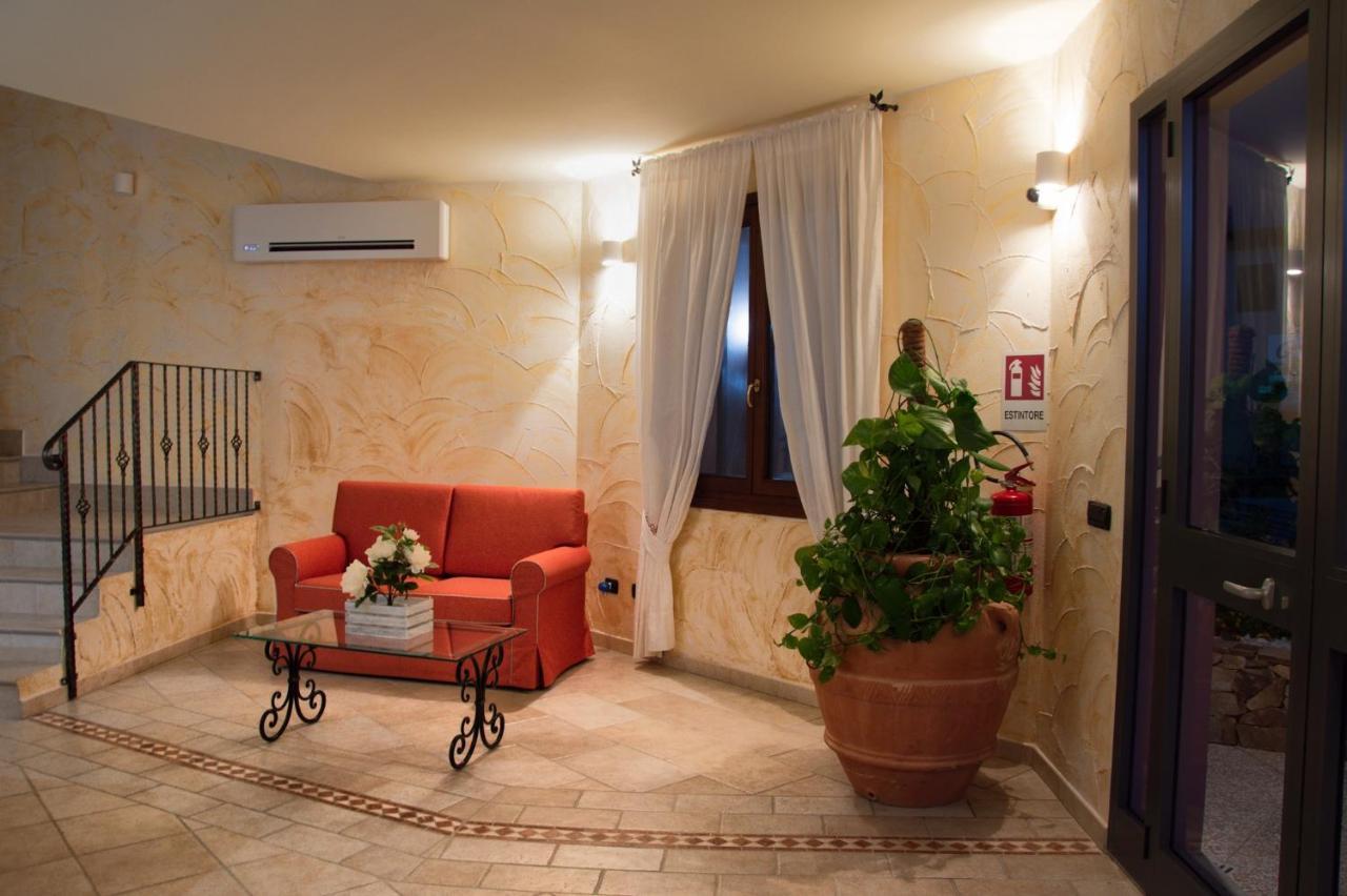 Hotel Trinita Dei Corsari Torre dei Corsari Luaran gambar