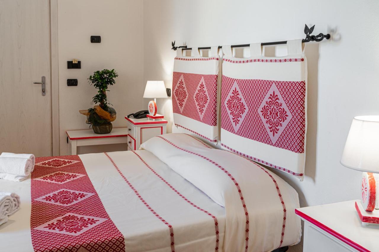 Hotel Trinita Dei Corsari Torre dei Corsari Luaran gambar